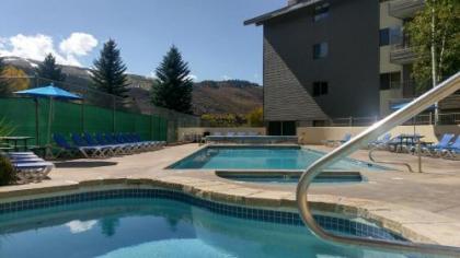 Beaver Creek West Condos - image 3
