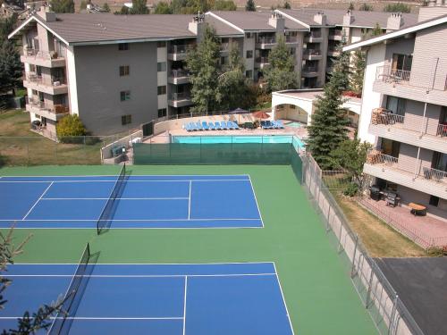 Beaver Creek West Condos - image 4