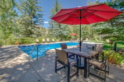 Brookside Retreat - image 4