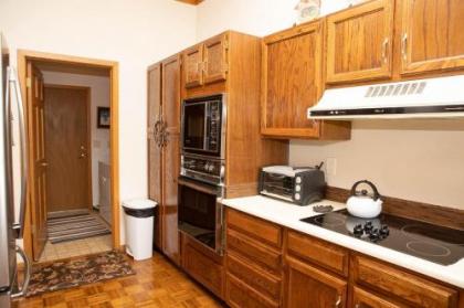 15 Chambertin Townhomes Townhouse - image 3