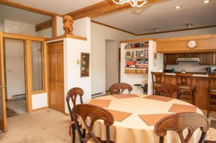 15 Chambertin Townhomes Townhouse - image 5