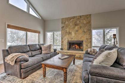 Upscale Townhome Between Beaver Creek and Vail! - image 11