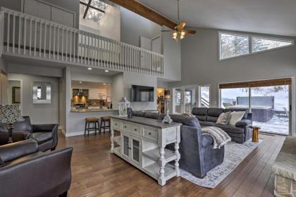 Upscale Townhome Between Beaver Creek and Vail! - image 13