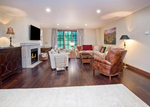 Ascent Residence 309 - main image