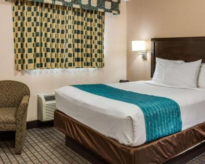 Suburban Extended Stay Hotel Avondale - image 13