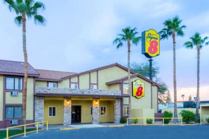 Super 8 by Wyndham Goodyear/Phoenix Area - image 2