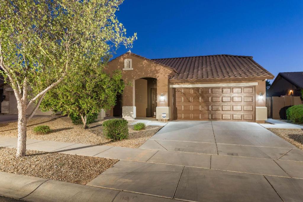 Blue's Retreat 3 Bedroom by Casago - main image