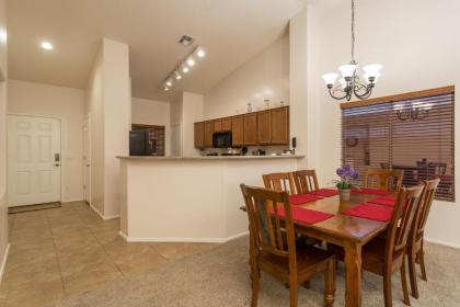 Blue's Retreat 3 Bedroom by Casago - image 12