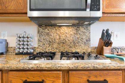 12730 Virginia Ave Avondale - image 11