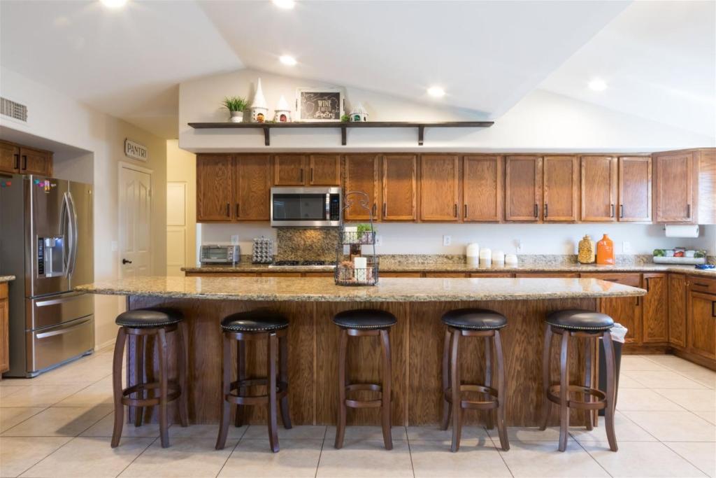 12730 Virginia Ave Avondale - image 6