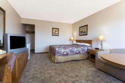 Knights Inn - Baker City - image 10