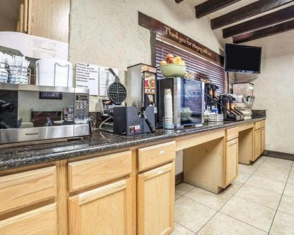 Rodeway Inn Baker City - image 3