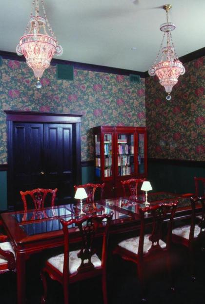Geiser Grand Hotel - image 11