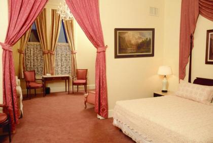 Geiser Grand Hotel - image 8