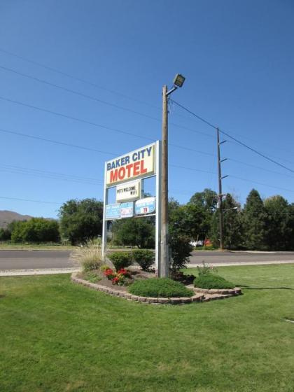 Baker City Motel & RV - image 5