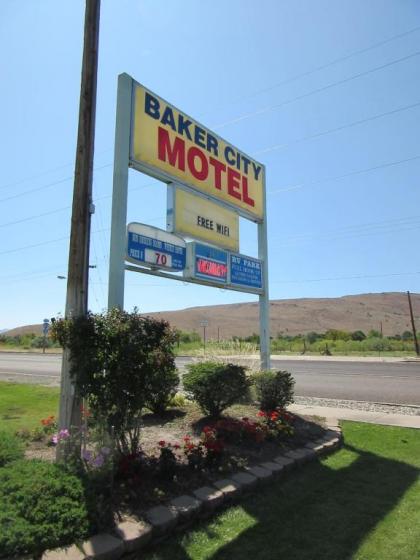 Baker City Motel & RV - image 7