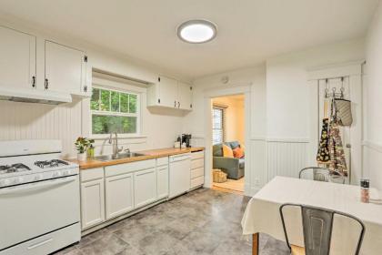 Pet-Friendly Baker City Abode with Private Yard - image 10