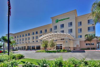 Holiday Inn Hotel  Suites Bakersfield an IHG Hotel