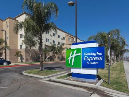 Holiday Inn Express Hotel  Suites Bakersfield Central