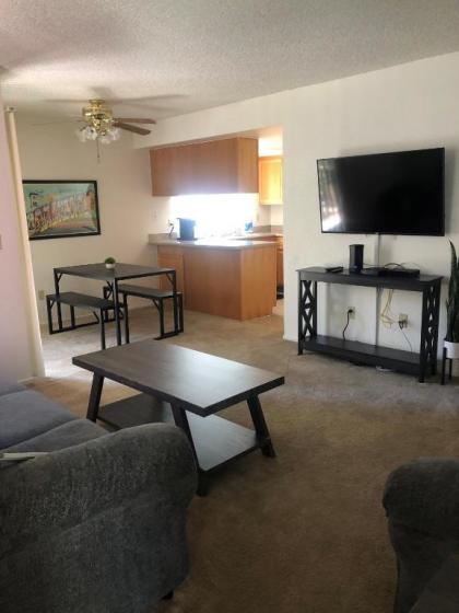 Whispering meadows Apartments Bakersfield