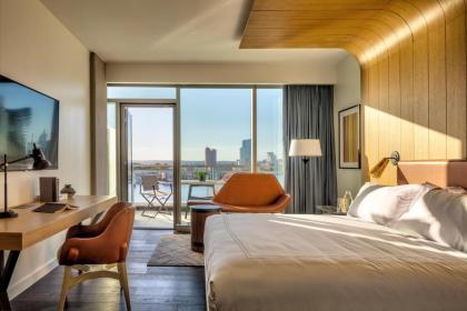 Canopy By Hilton Baltimore Harbor Point - Newly Built - image 4