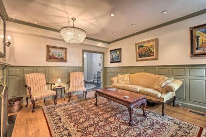The Shakespeare House with Updated Interior! - image 2