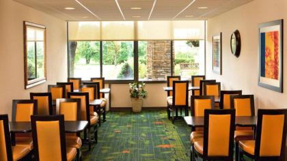 Fairfield Inn by Marriott Bangor - image 10