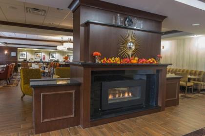 Hampton Inn Bangor - image 10