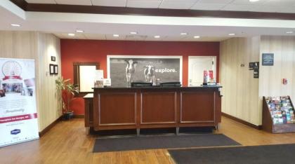 Hampton Inn Bangor - image 5