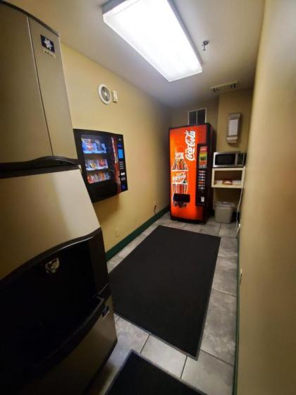 Country Inn at the Mall - image 10