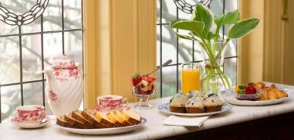 Thornhedge Inn - image 3