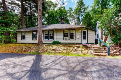 Green Cottage - image 6