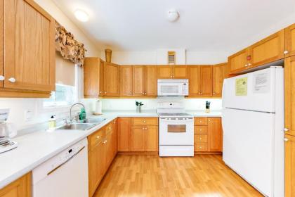 Cedar Cottage - image 6