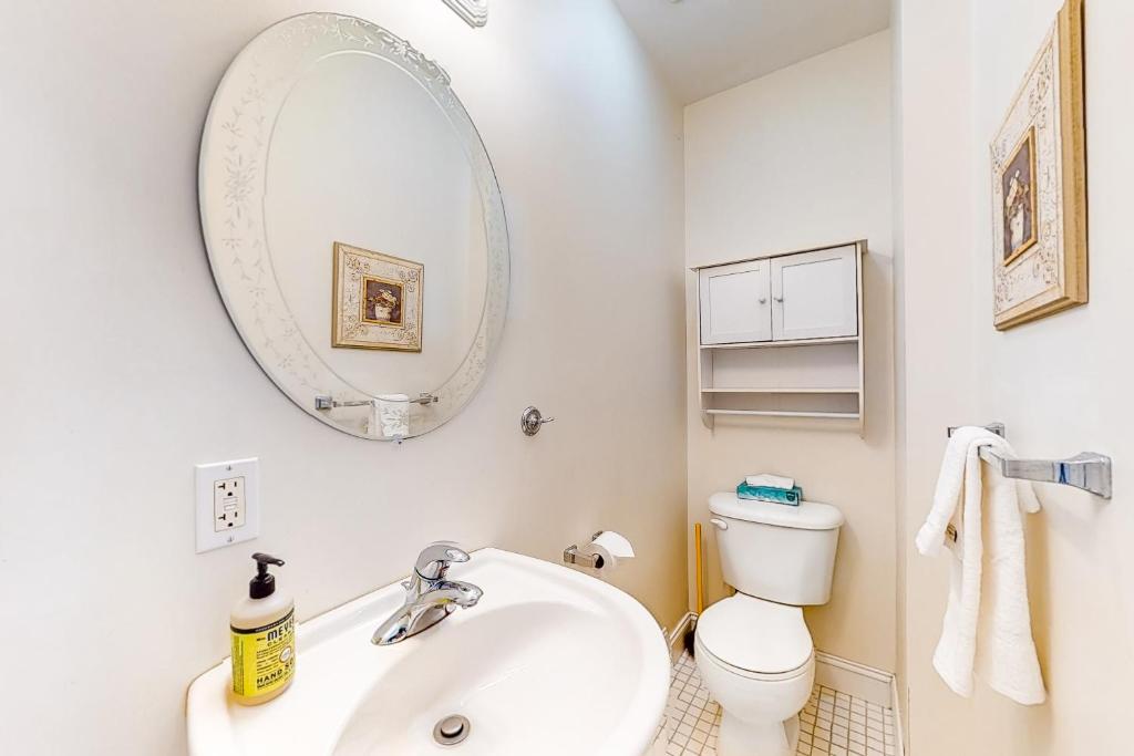 Aspen Cottage - image 7