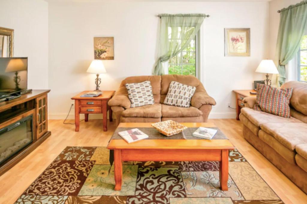 Dogwood Cottage - main image