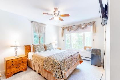 Dogwood Cottage - image 13