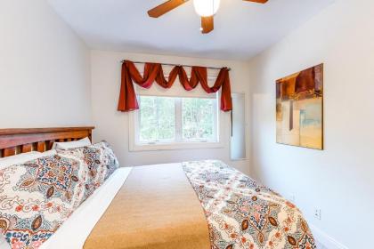 Dogwood Cottage - image 18