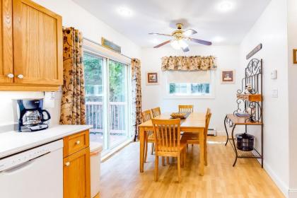 Dogwood Cottage - image 5