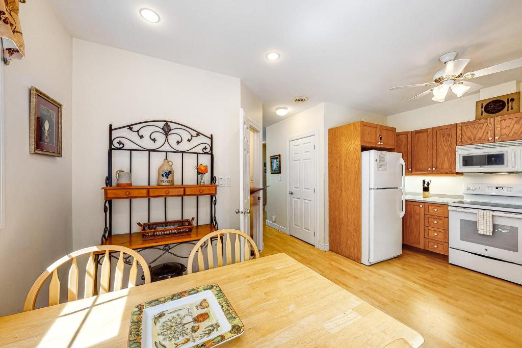 Birch Cottage - image 5