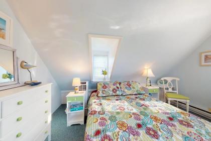 Sea Coast Cottage - image 15