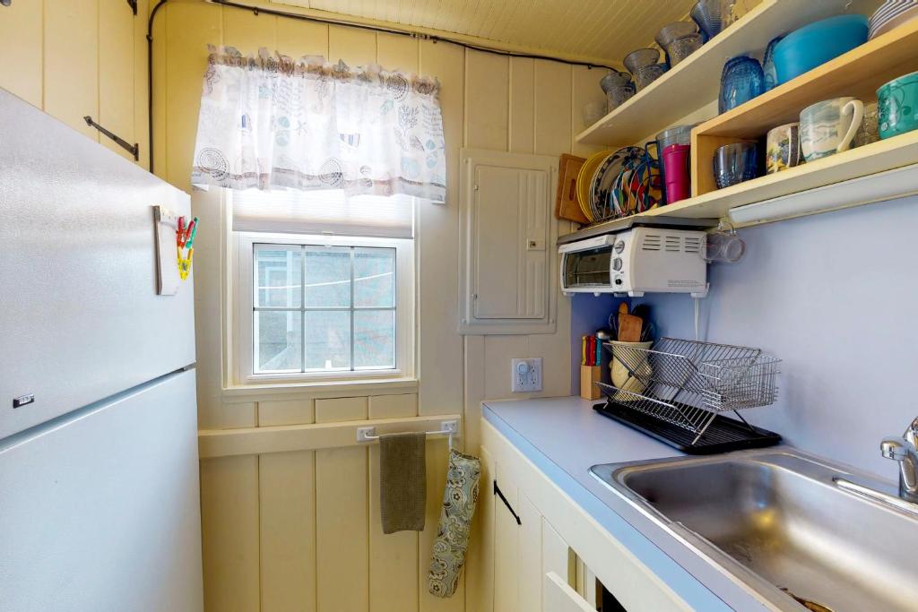 Sea Coast Cottage - image 4