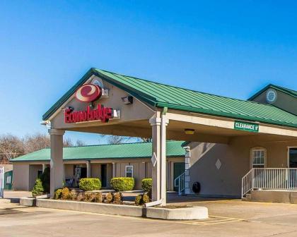 Econo Lodge Bartlesville Hwy 75 - image 8