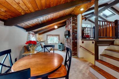 Covered Bridge Chalet - image 10