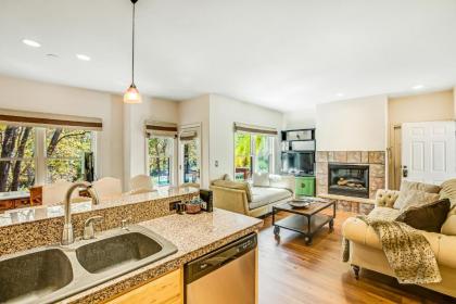 Mountain Retreat - image 12