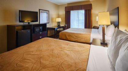 Best Western Bastrop Pines Inn - image 13