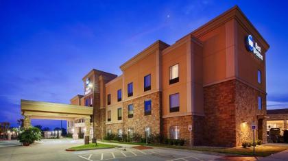 Best Western Bastrop Pines Inn - image 2