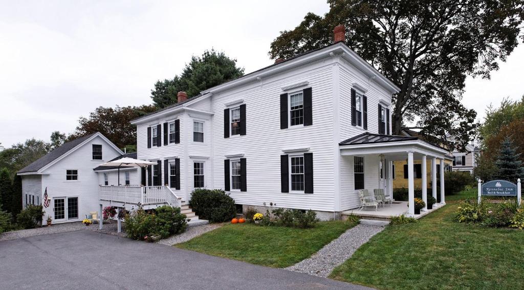 Kennebec Inn - main image