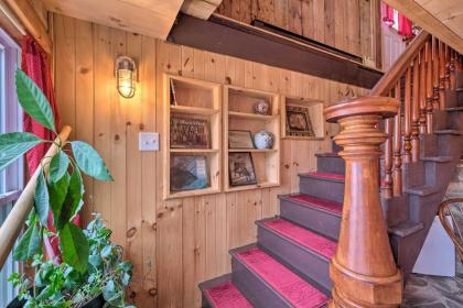 Cozy 1930s-style Waterfront Maine Cabin with Dock! - image 10