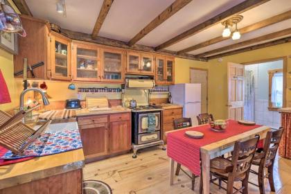 Cozy 1930s-style Waterfront Maine Cabin with Dock! - image 11