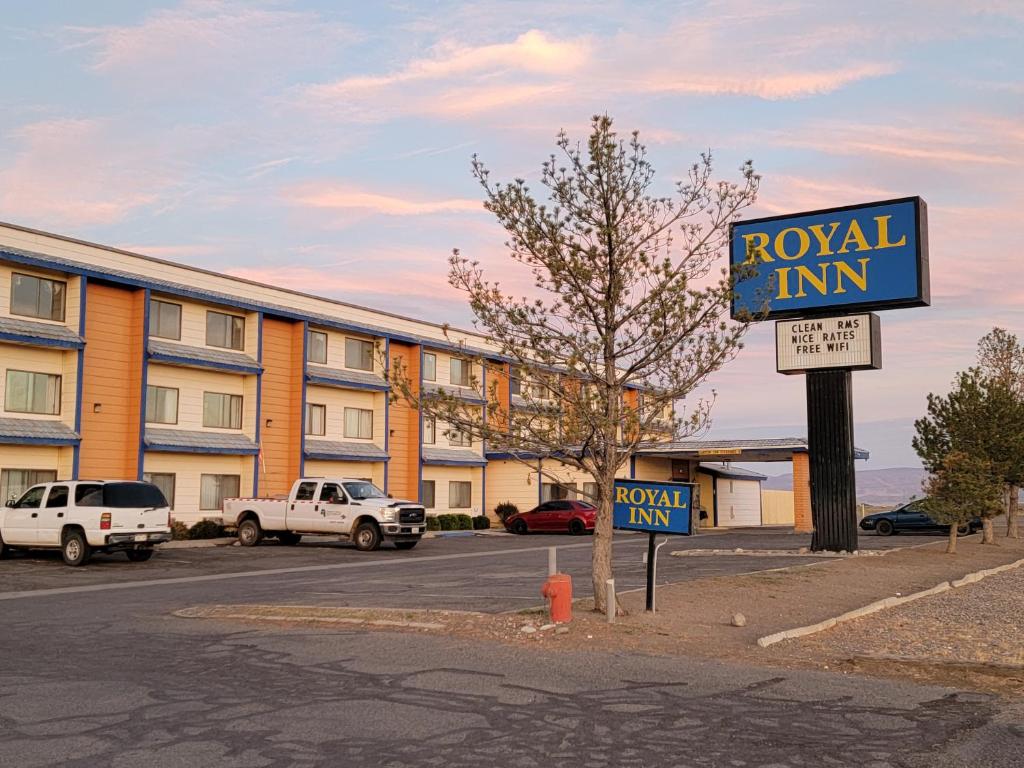 Royal Inn Battle Mountain - main image